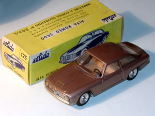 【新品、本物、当店在庫だから安心】 SOLIDO (#125) ALFA ROMEO 2600 ミニカー