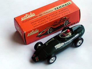 SOLIDO SÉRIE 100 réf 104 - Vanwall F1- Superbe avec sa boite EUR 40,00 - FR